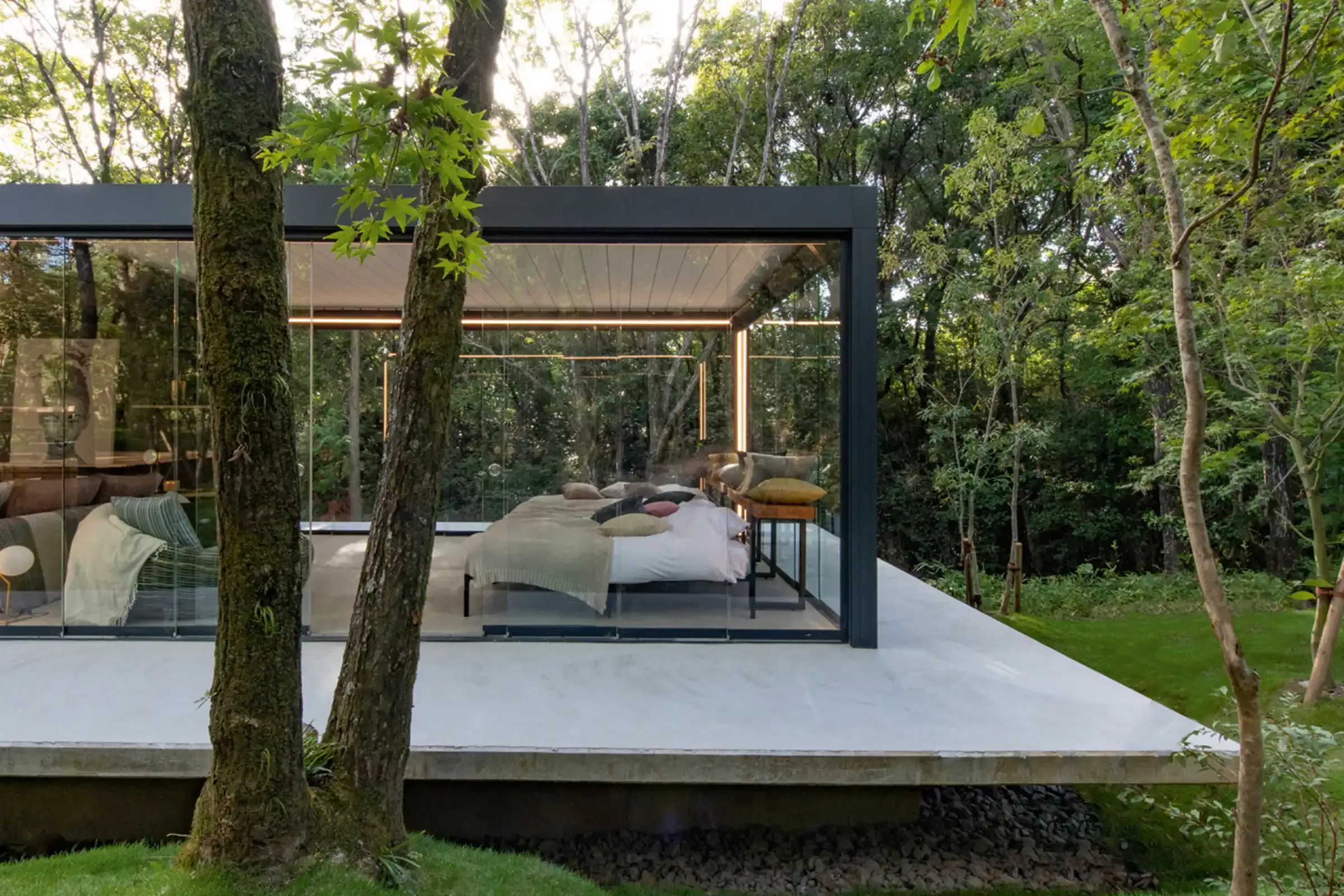 Modernes Design der Thomas Gardener Dächer & Küchen im Freien